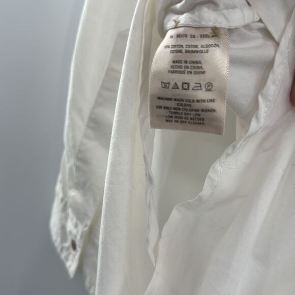 3For$20 Maeve White Off Shoulder White Detail Button Blouse Size: XS - Picture 6 of 7